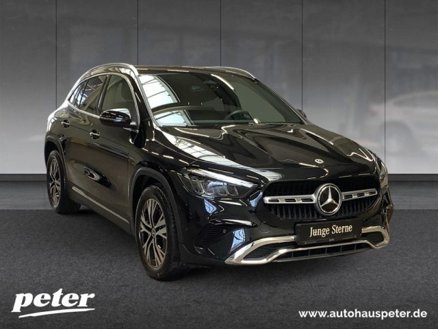 Mercedes-Benz GLA 220