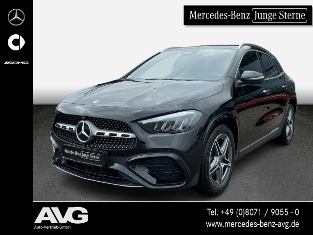Mercedes-Benz GLA 220