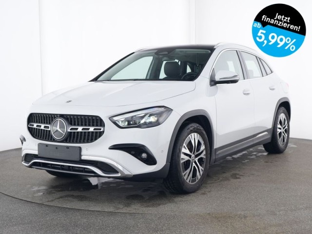 Mercedes-Benz GLA 220
