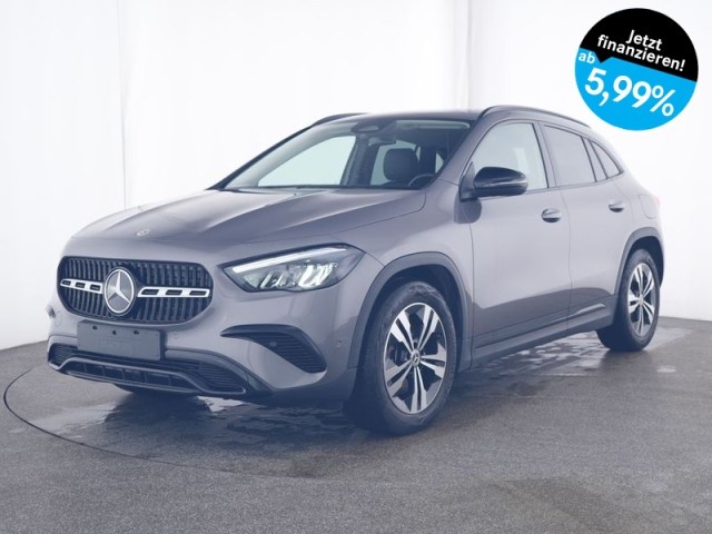 Mercedes-Benz GLA 220