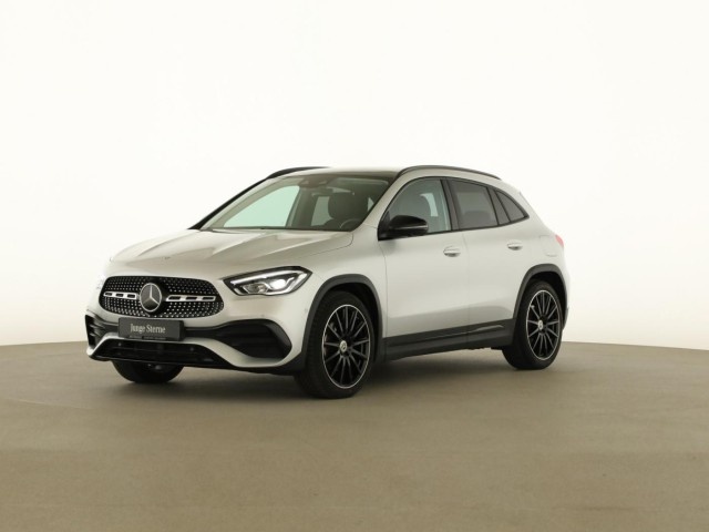 Mercedes-Benz GLA 220