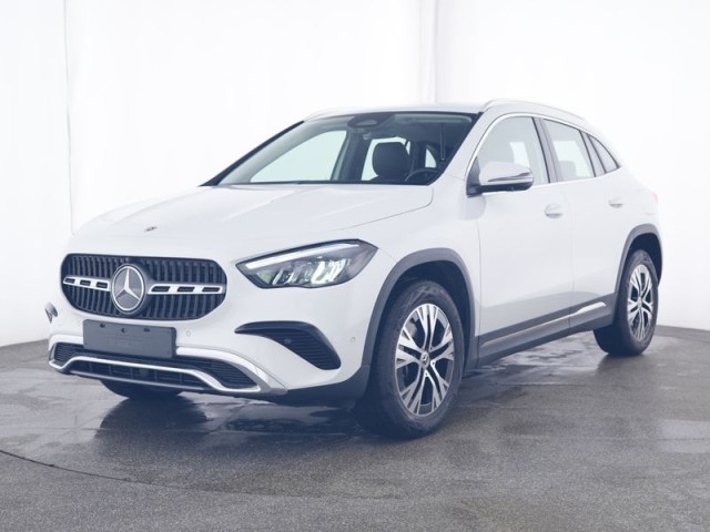 Mercedes-Benz GLA 220