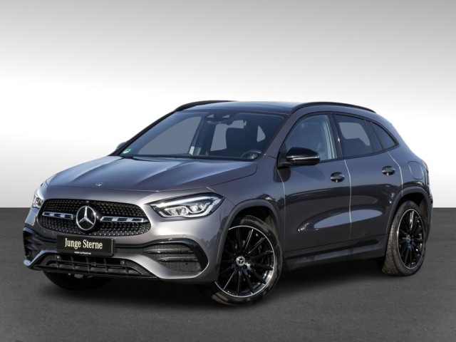 Mercedes-Benz GLA 220