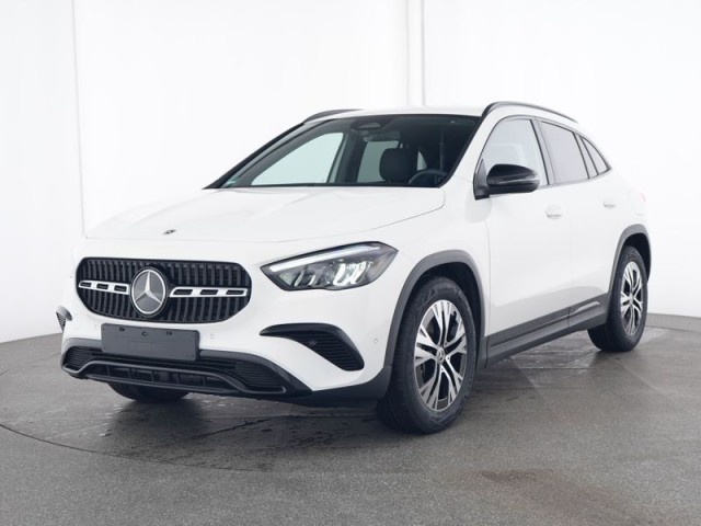 Mercedes-Benz GLA 220
