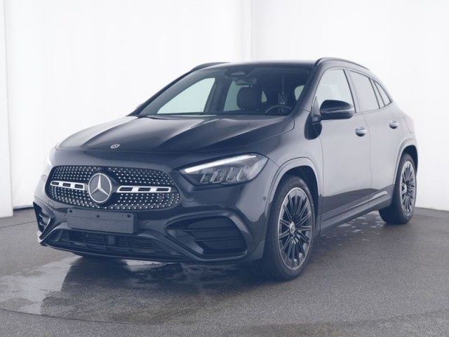 Mercedes-Benz GLA 220