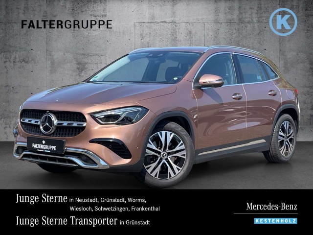 Mercedes-Benz GLA 220