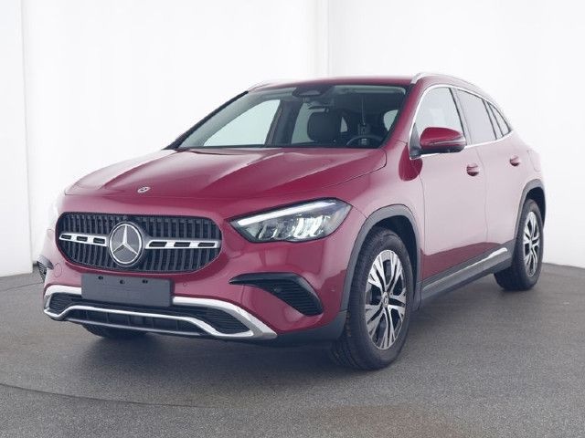 Mercedes-Benz GLA 220