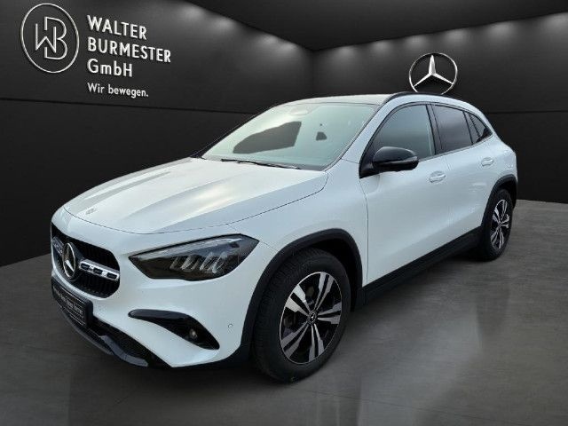 Mercedes-Benz GLA 220