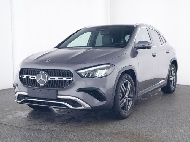 Mercedes-Benz GLA 220