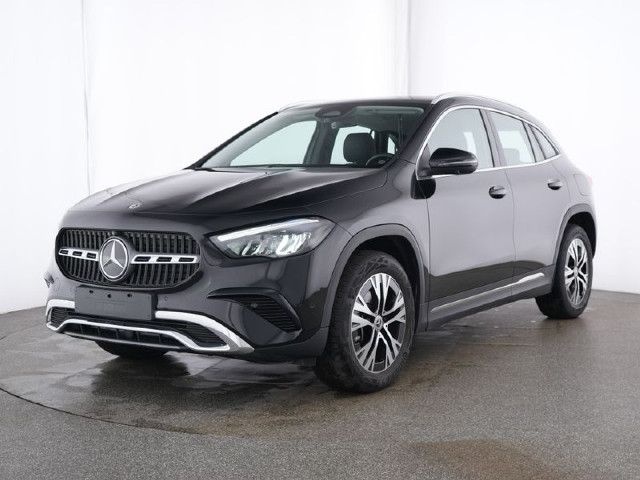 Mercedes-Benz GLA 220