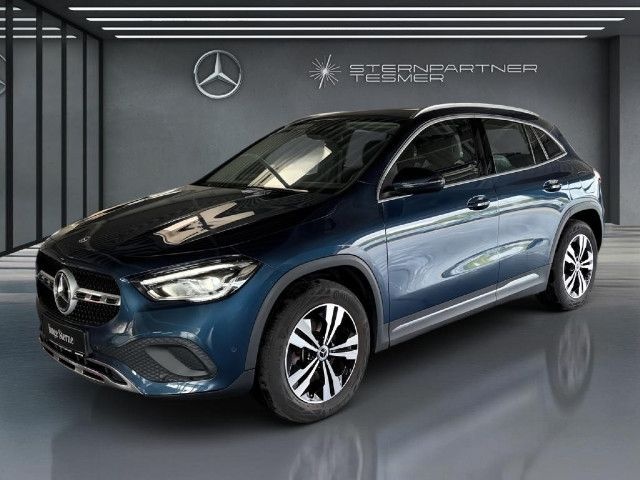 Mercedes-Benz GLA 220