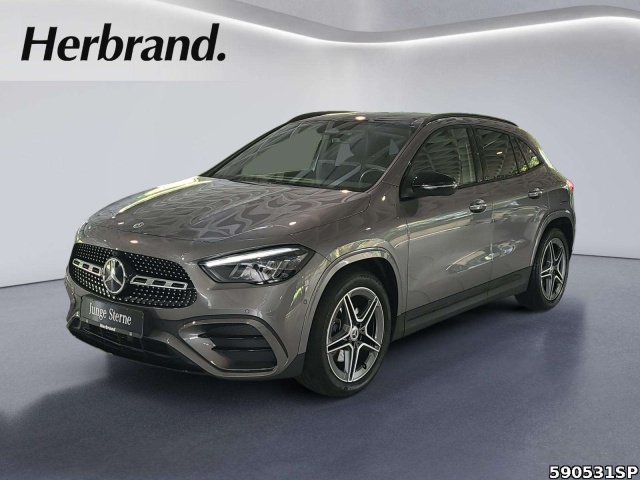Mercedes-Benz GLA 220
