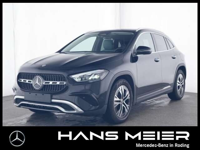 Mercedes-Benz GLA 220