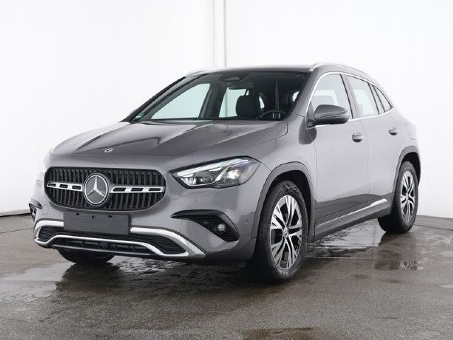 Mercedes-Benz GLA 220