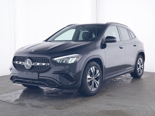 Mercedes-Benz GLA 220
