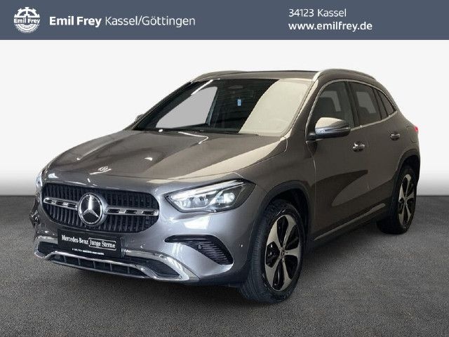 Mercedes-Benz GLA 220