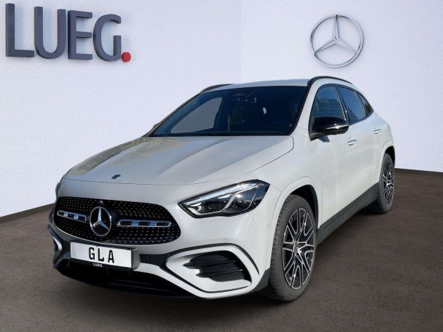 Mercedes-Benz GLA 220