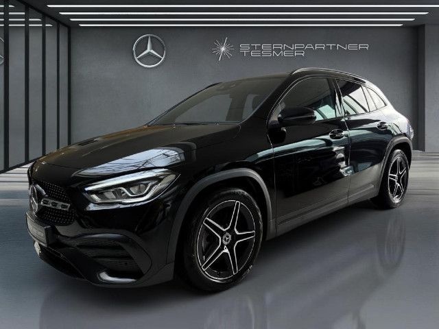 Mercedes-Benz GLA 220