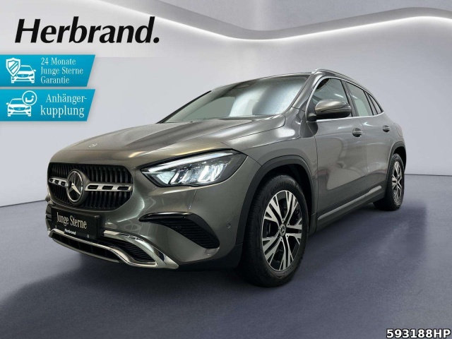 Mercedes-Benz GLA 220