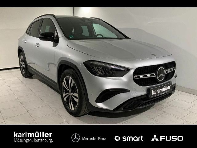 Mercedes-Benz GLA 220