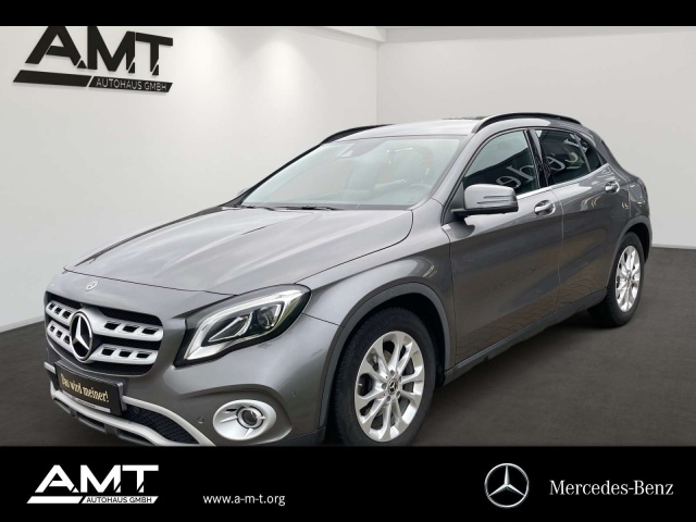 Mercedes-Benz GLA 220