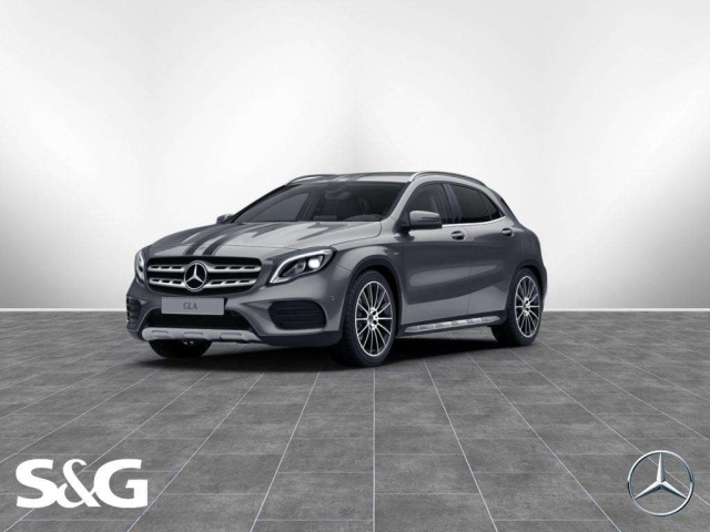 Mercedes-Benz GLA 220