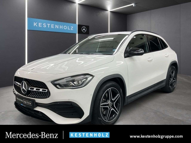 Mercedes-Benz GLA 220