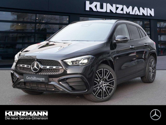 Mercedes-Benz GLA 220