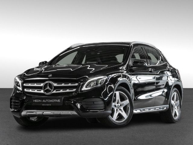 Mercedes-Benz GLA 220