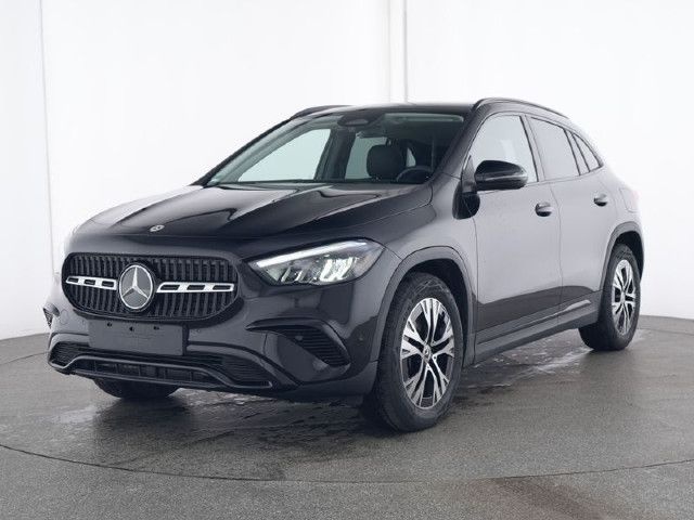 Mercedes-Benz GLA 220