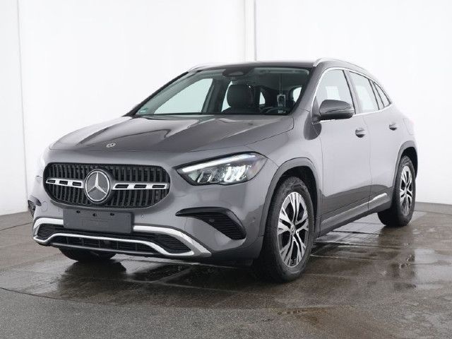 Mercedes-Benz GLA 220