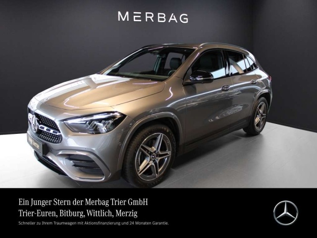 Mercedes-Benz GLA 220