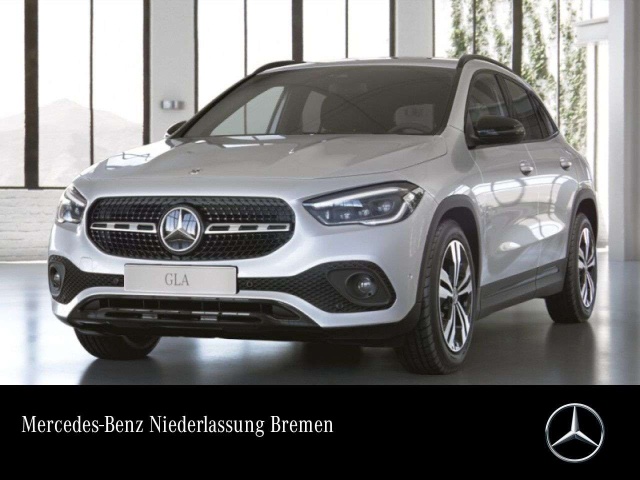 Mercedes-Benz GLA 220