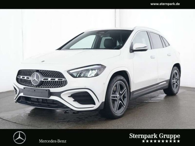 Mercedes-Benz GLA 220