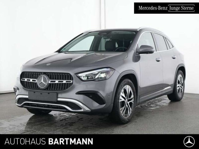 Mercedes-Benz GLA 220