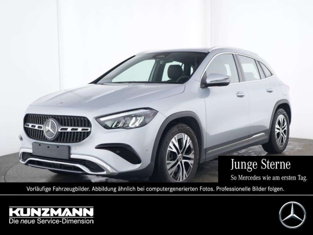 Mercedes-Benz GLA 220