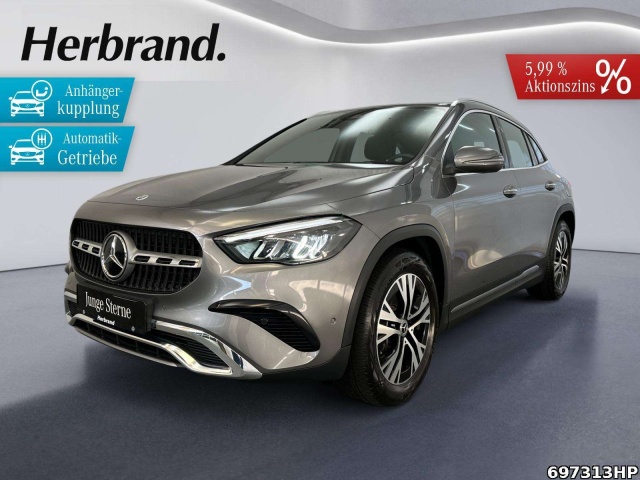 Mercedes-Benz GLA 220