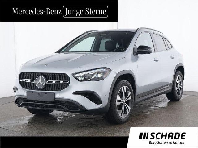 Mercedes-Benz GLA 220