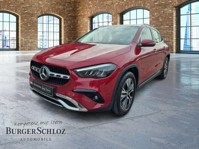 Mercedes-Benz GLA 220