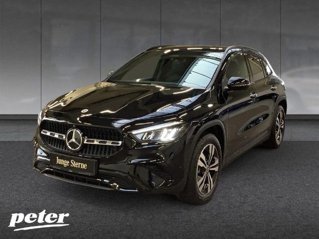 Mercedes-Benz GLA 220