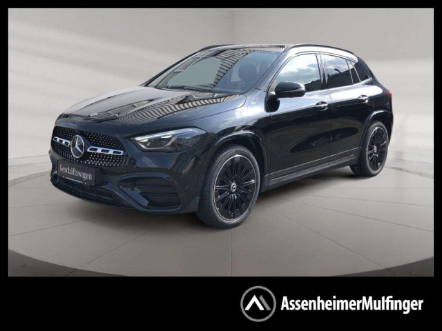 Mercedes-Benz GLA 220