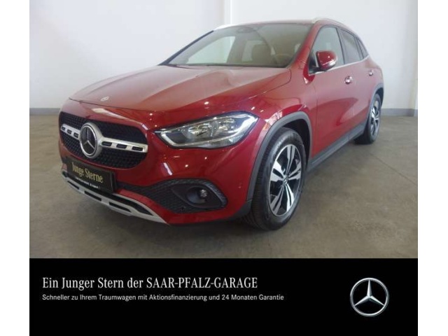 Mercedes-Benz GLA 220