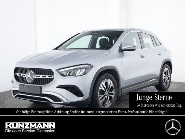 Mercedes-Benz GLA 220