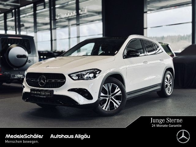 Mercedes-Benz GLA 220