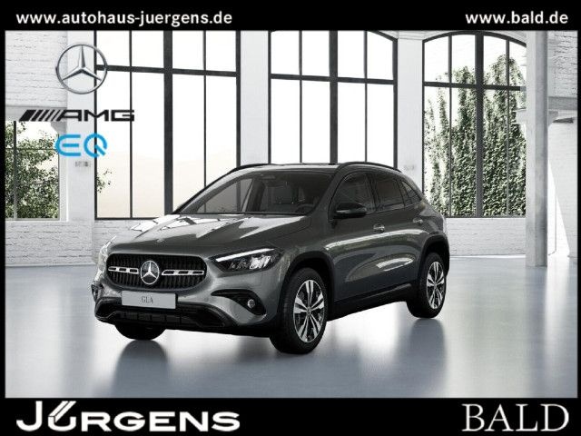Mercedes-Benz GLA 220