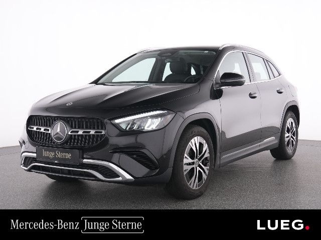 Mercedes-Benz GLA 220