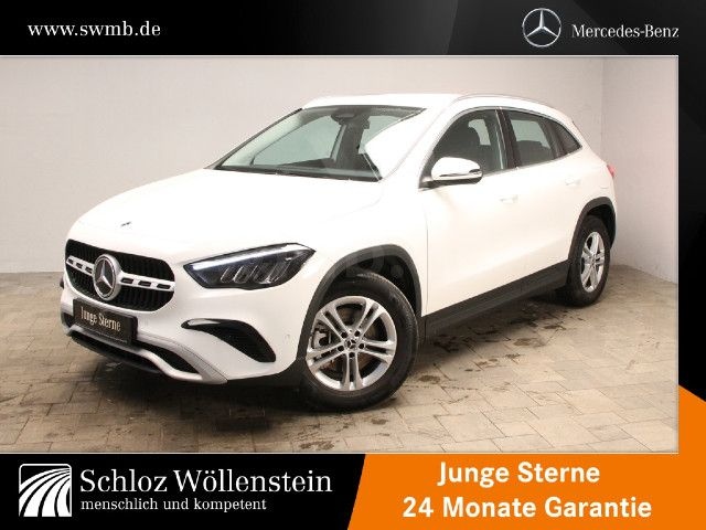 Mercedes-Benz GLA 220