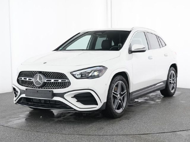 Mercedes-Benz GLA 220