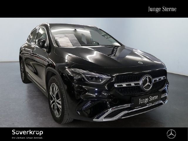 Mercedes-Benz GLA 220