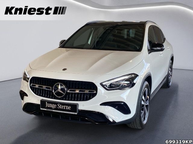 Mercedes-Benz GLA 220